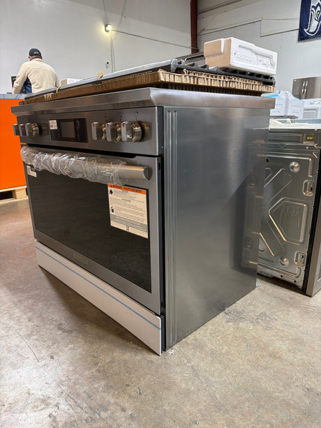 Frigidaire GCFD3661AF 36 Inch Freestanding Dual Fuel Range with 6 Sealed Burners, 4.6 cu. ft. Convection Oven - Open Box in showroom.