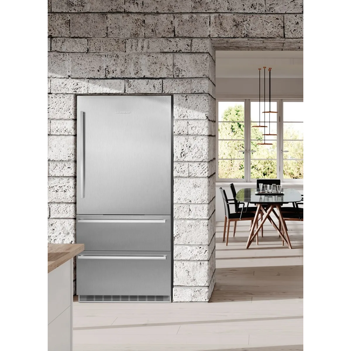 Liebherr CS-2080 Bottom Freezer Refrigerator