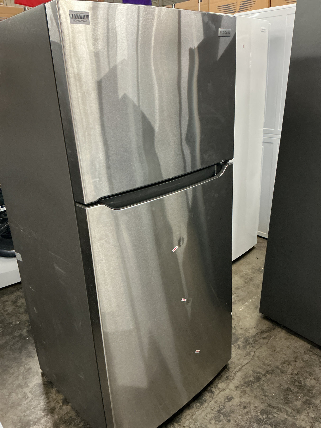 Frigidaire FFTR1835VS Top Freezer Refrigerator (Open Box / Scratch & Dent)