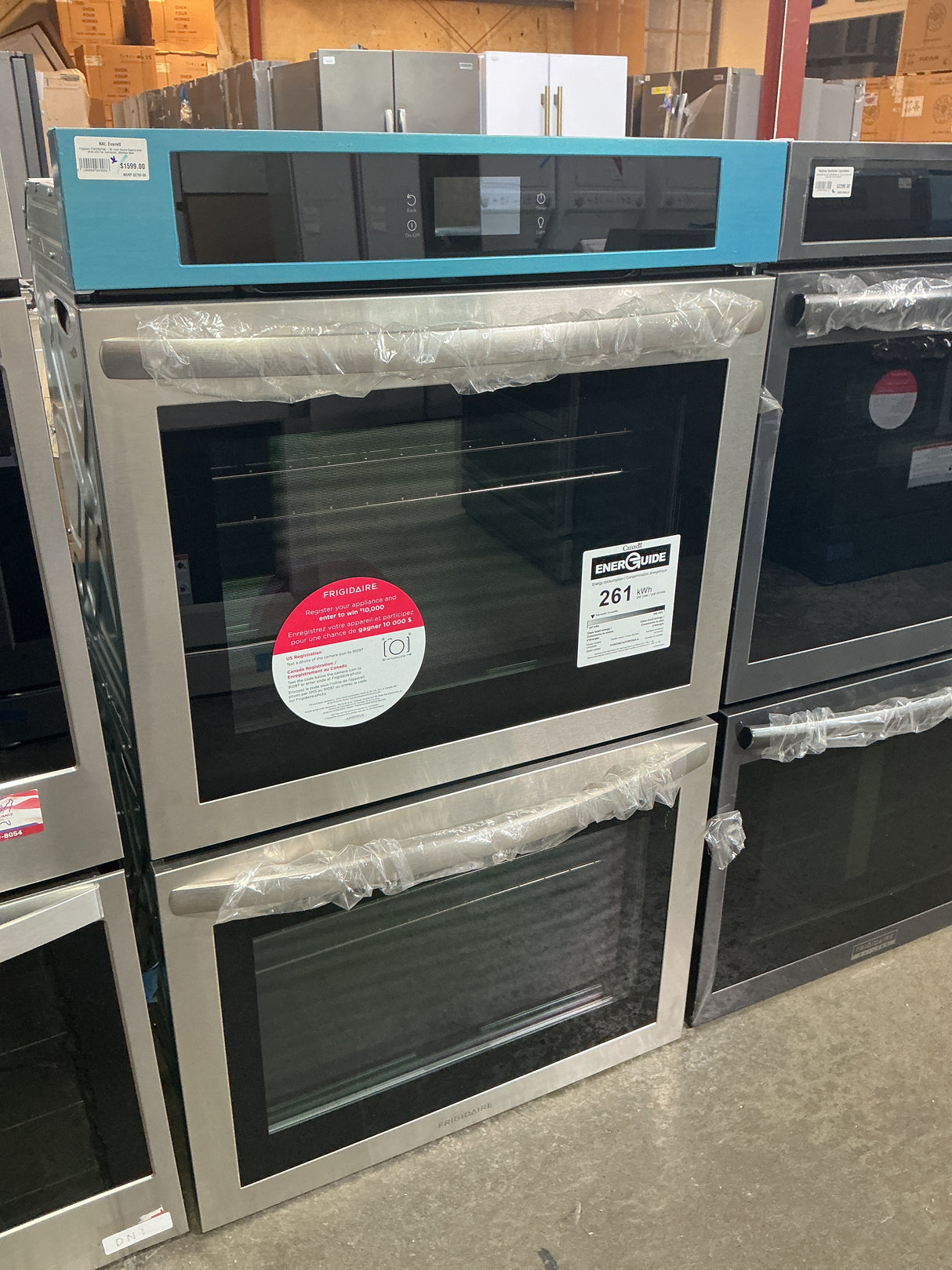 Frigidaire FCWD3027AS Double Wall Oven (Open Box / Scratch & Dent)