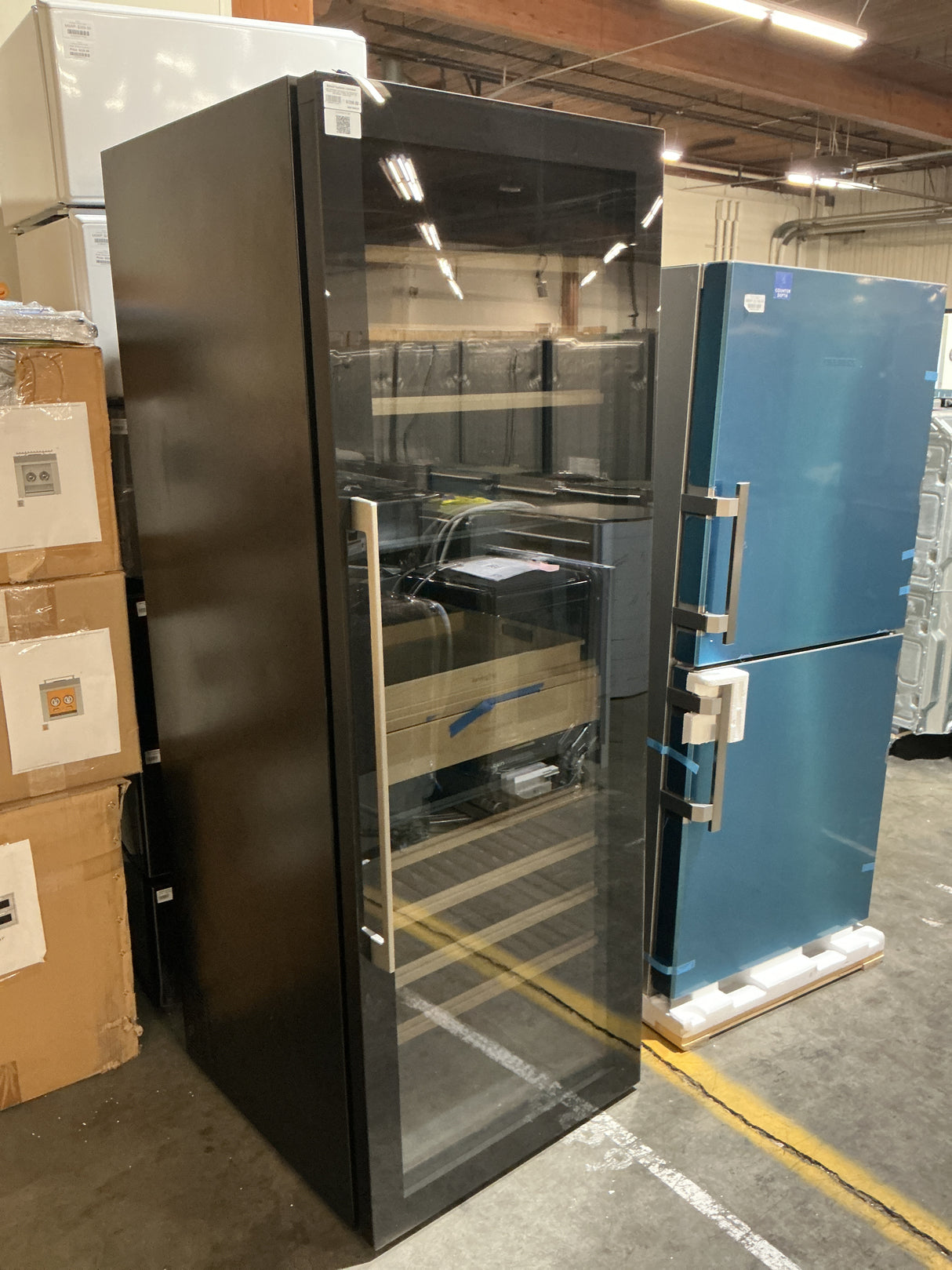 Asko WCN311942G Freestanding Wine Fridge (Open-Box / Scratch & Dent)
