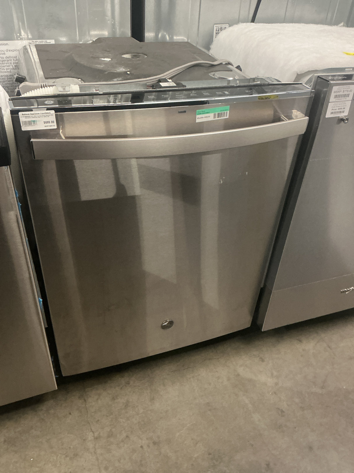GE GDT665SSNSS Top Control Built-In Dishwasher (Open Box / Scratch & Dent)