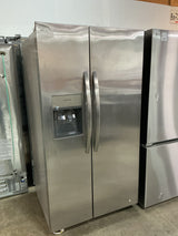 Frigidaire FRSS2623AS Side-by-Side Refrigerator