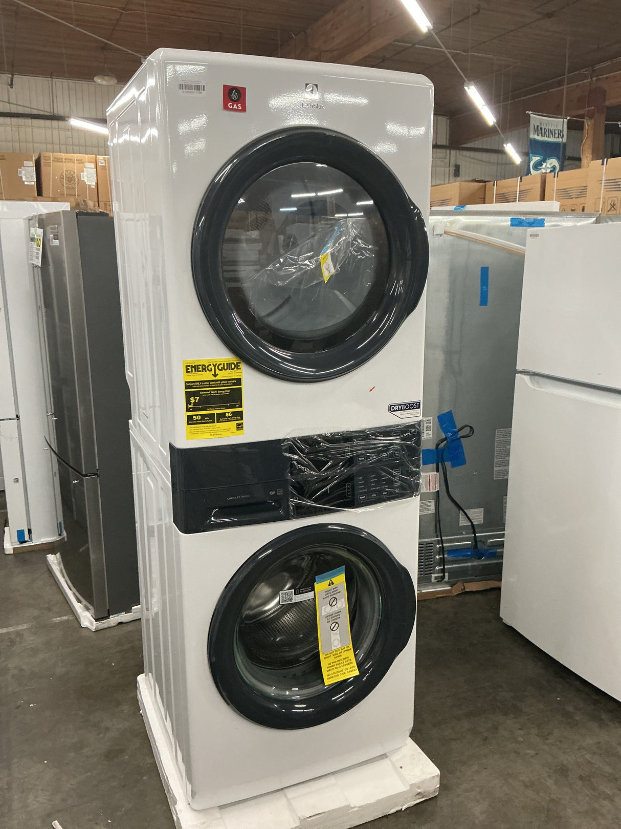 Electrolux ELTG7300AW Washer-Dryer Combo (Open Box / Scratch & Dent)