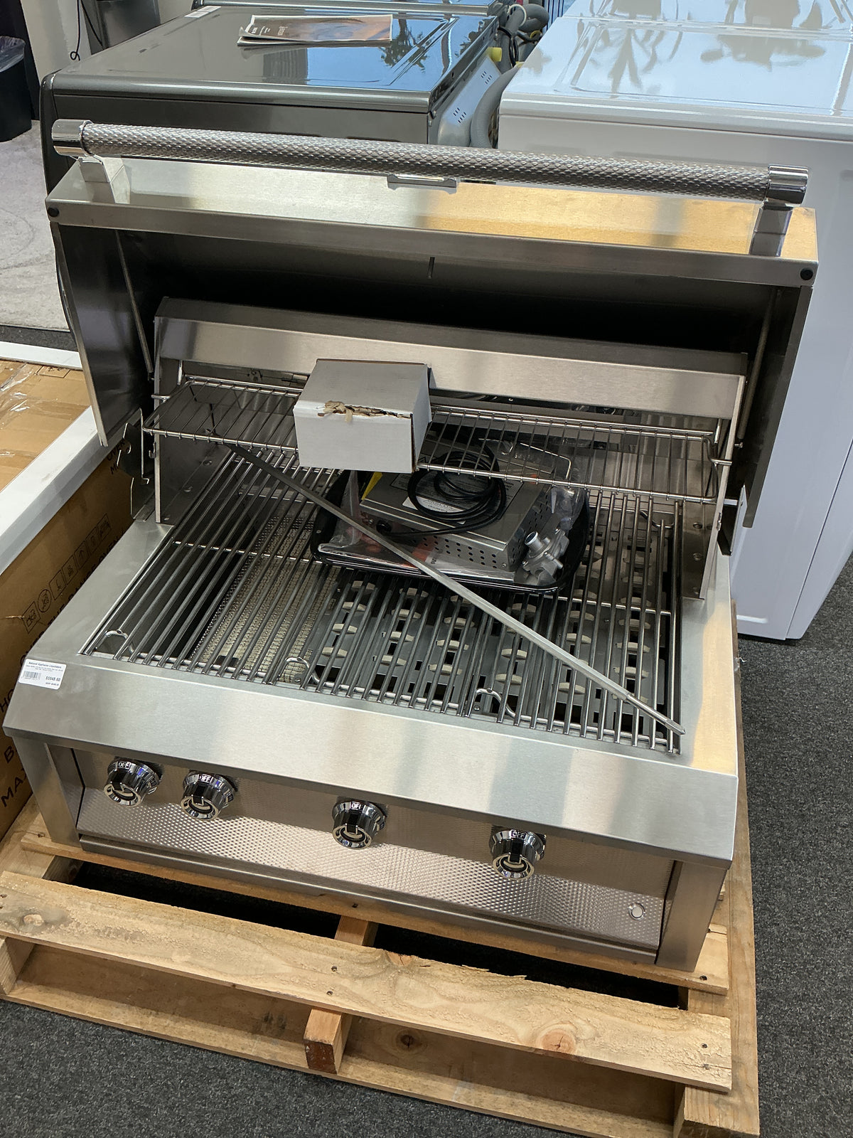 Hestan HEGRILL120 Gas Grill with Double Door Cart, 36 Inch (Open Box / Scratch & Dent)