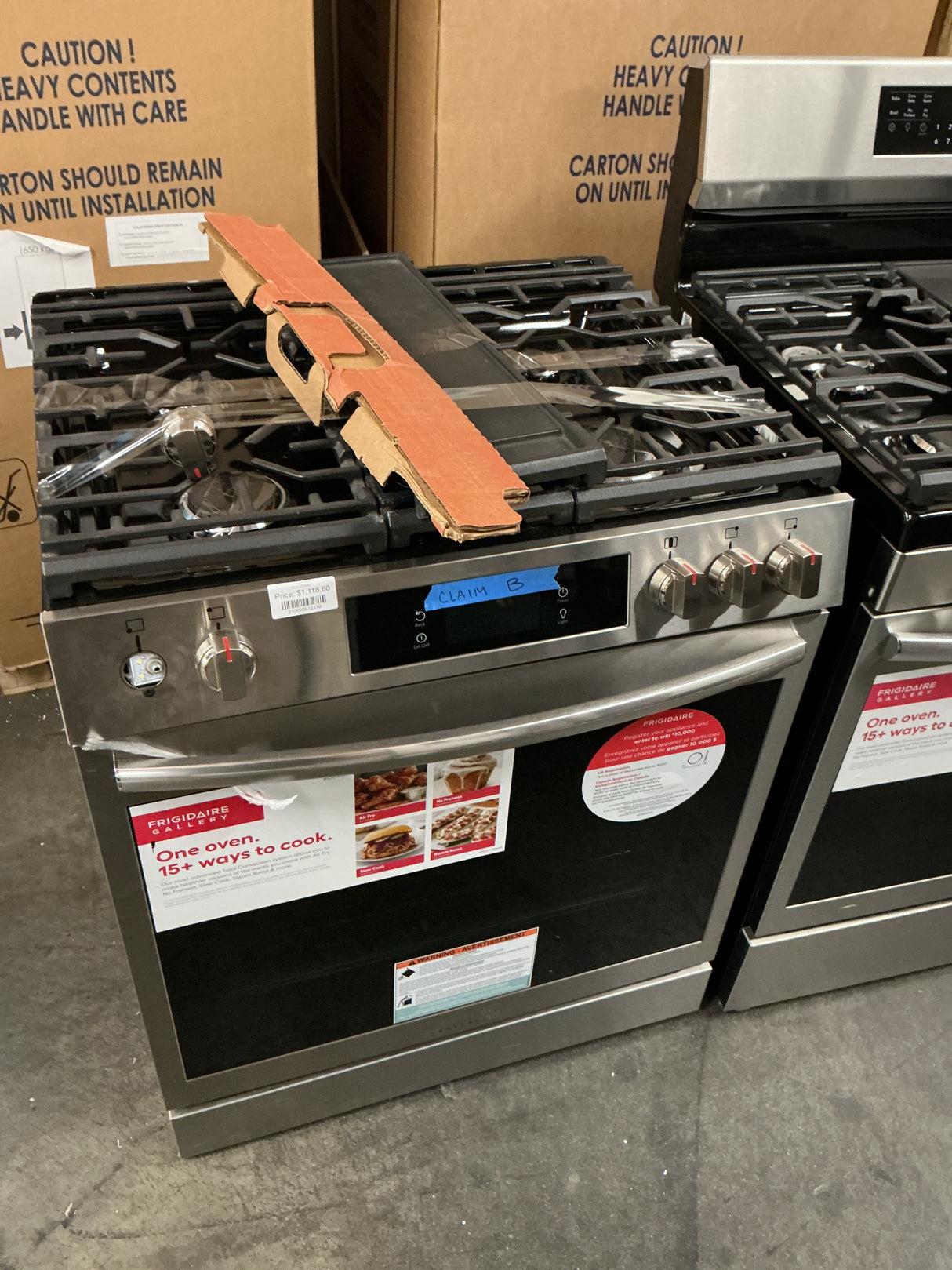 Frigidaire Gallery GCFG3060BF Gas Range (Open Box / Scratch & Dent)