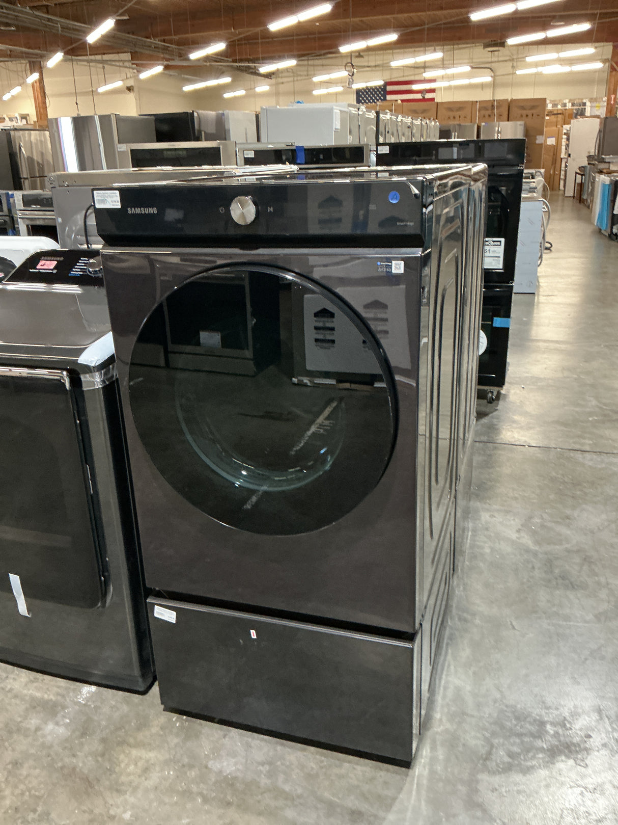 Samsung DVE53BB8700V Electric Dryer (Open-Box / Scratch & Dent)