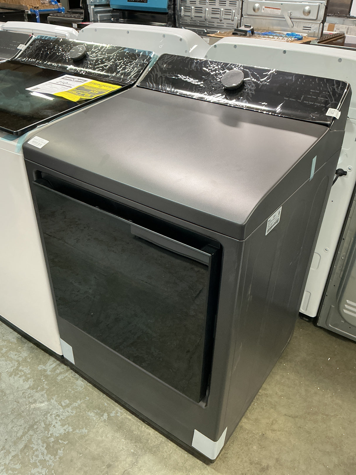 LG DLE8400BE Electric Dryer (Open Box / Scratch & Dent)