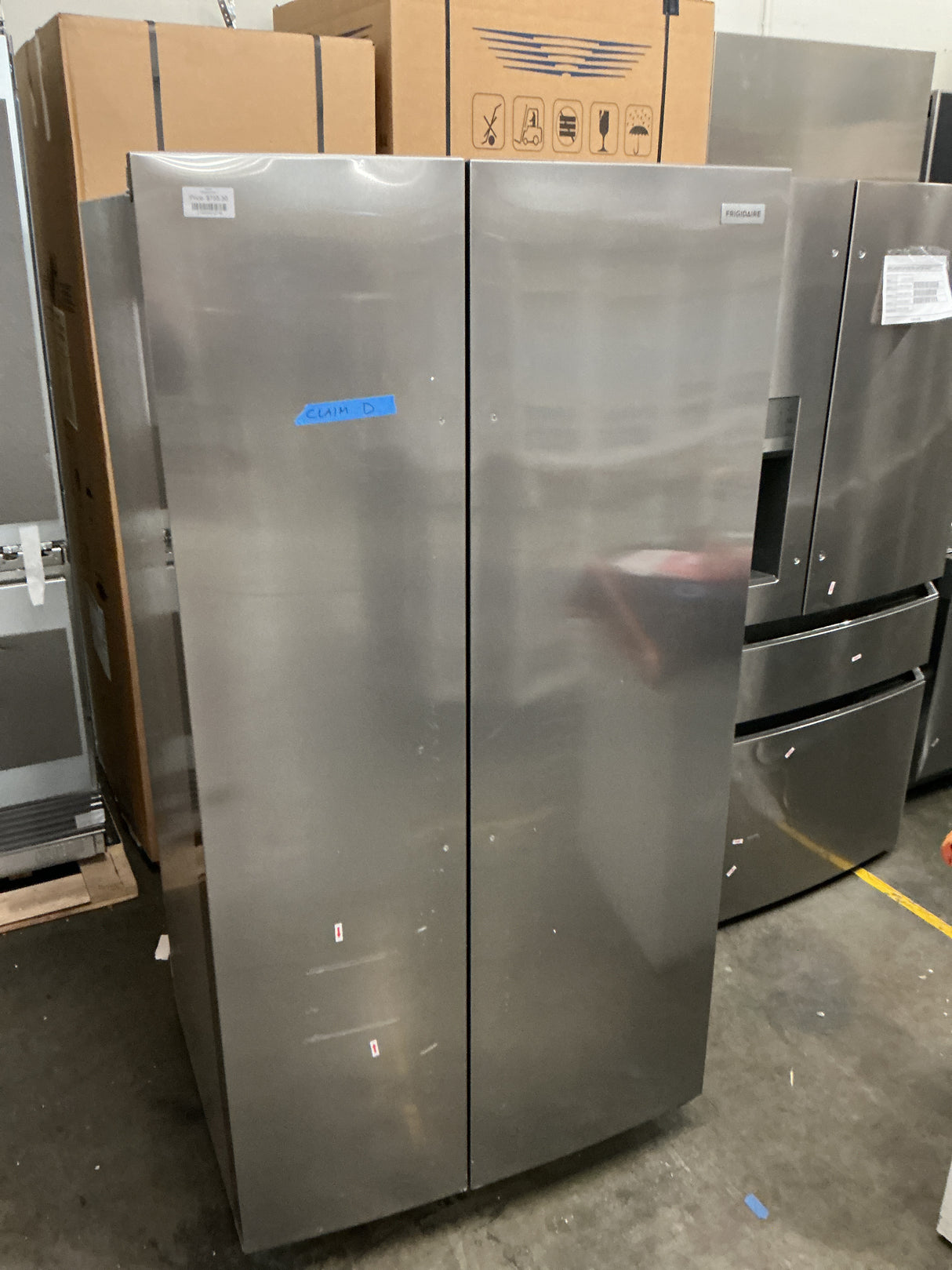 Frigidaire FRSN2610AF Side-by-Side Refrigerator (Open Box / Scratch & Dent)