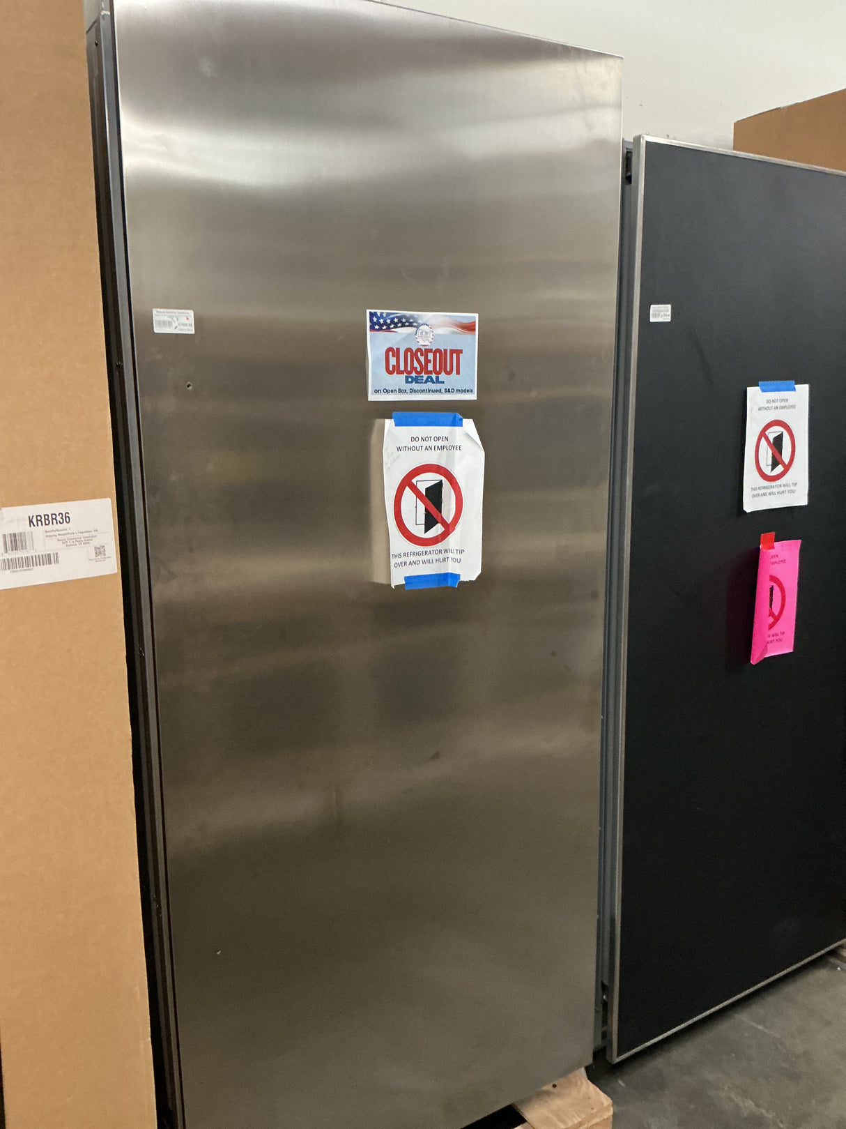 Bertazzoni 36" Built-in Refrigerator Column Stainless Steel Professional Series (Open Box / Scratch & Dent)