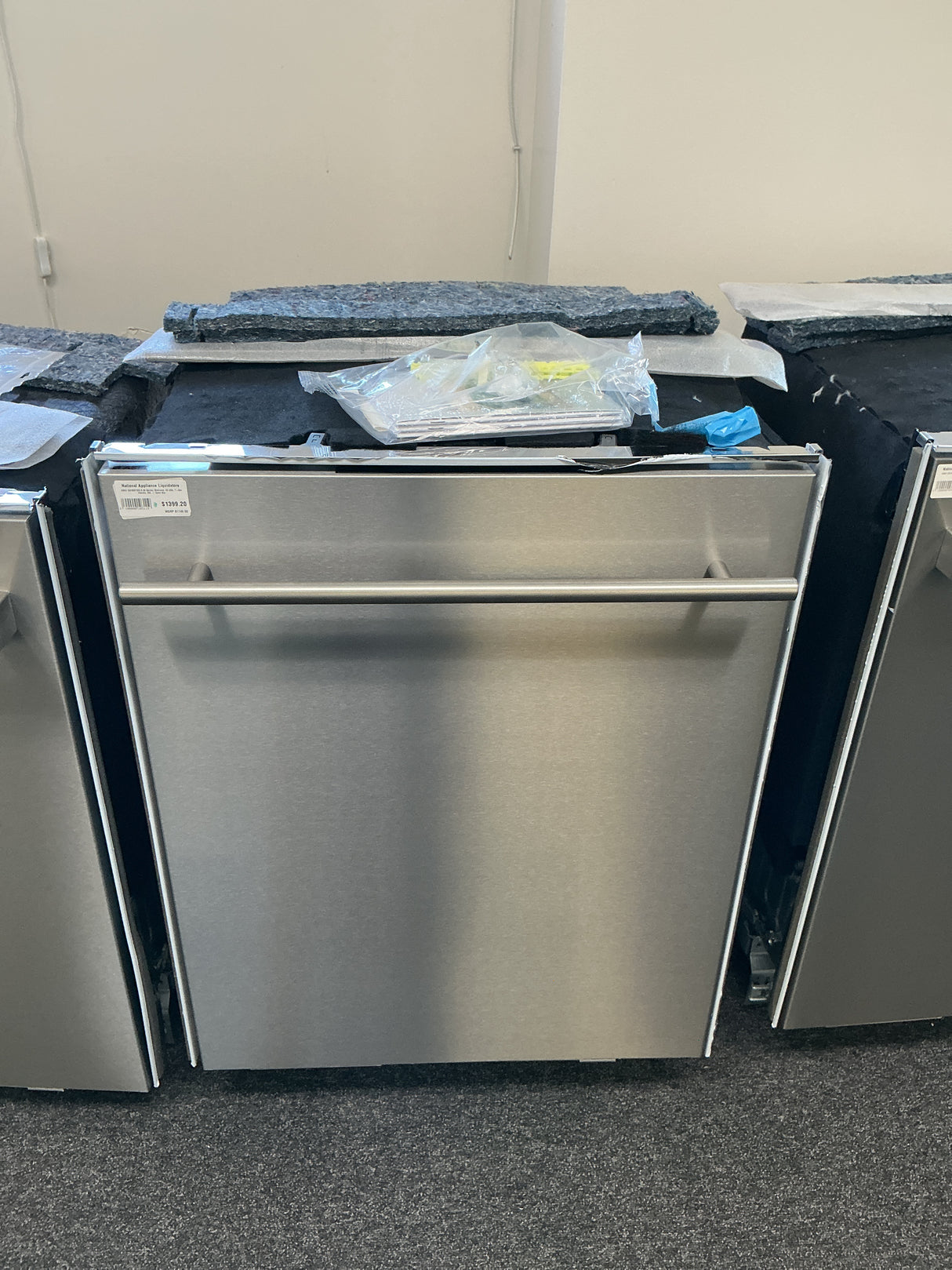 Asko DBI565TXXLS Top Control Built-In Dishwasher (Open-Box / Scratch & Dent)