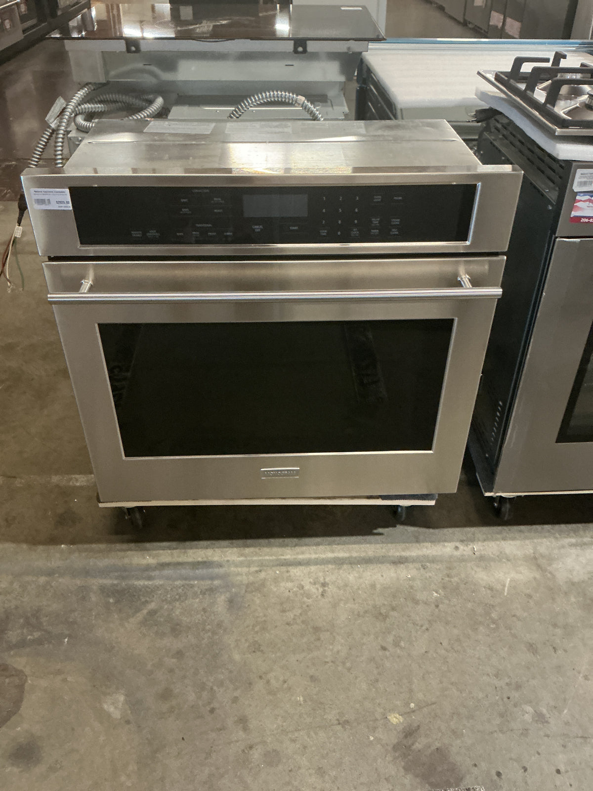 Monogram ZET9050SHSS Single Wall Oven (Open Box / Scratch & Dent)