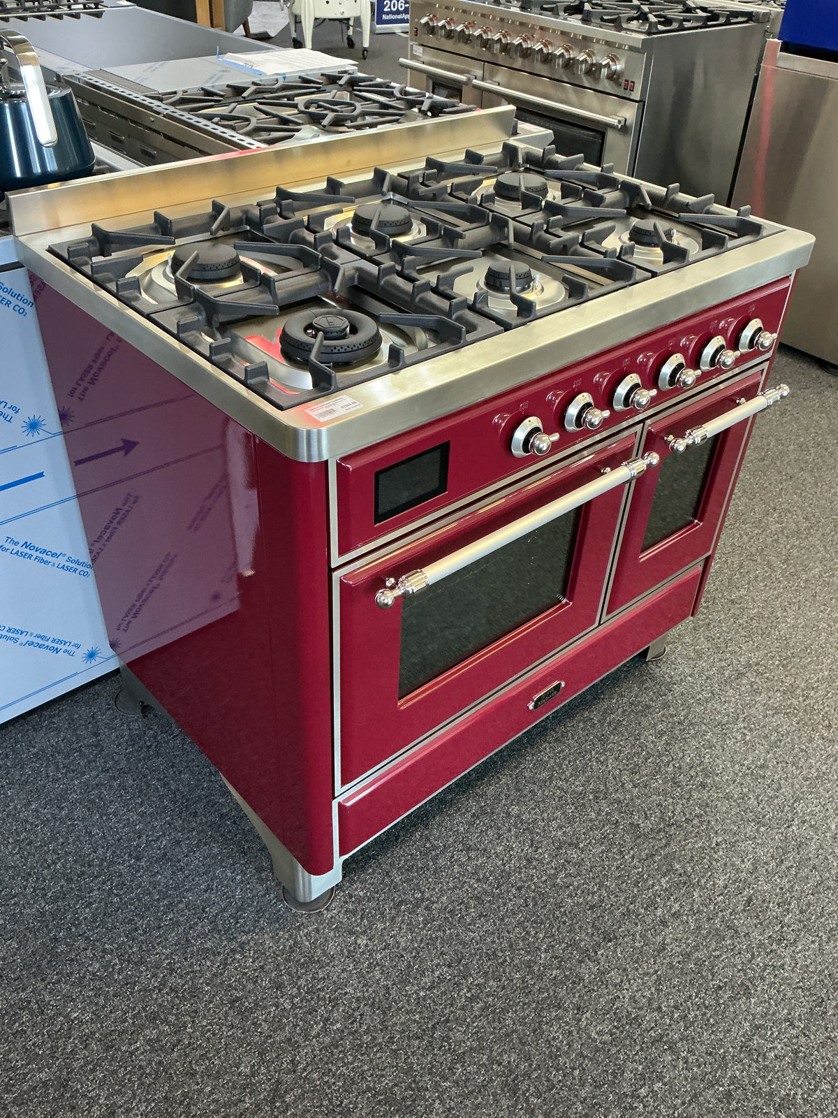 Ilve UMD10FDNS3-BUG Dual Fuel Range (Open Box / Scratch & Dent)