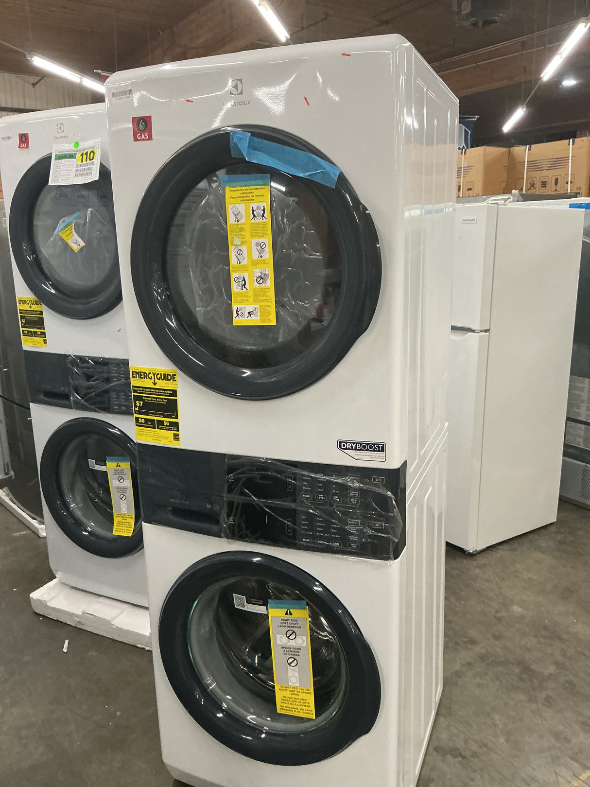 Electrolux ELTG7300AW Washer-Dryer Combo (Open Box / Scratch & Dent)