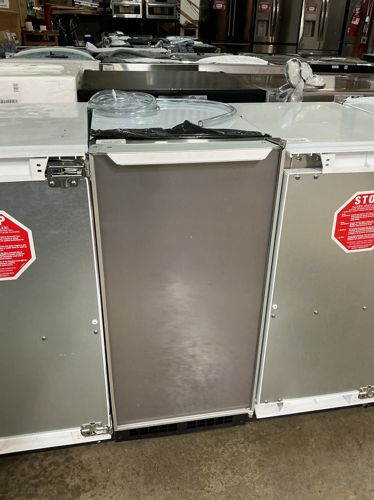 Scotsman DCE33PA-1SSD Undercounter Ice Maker (Open Box / Scratch & Dent)
