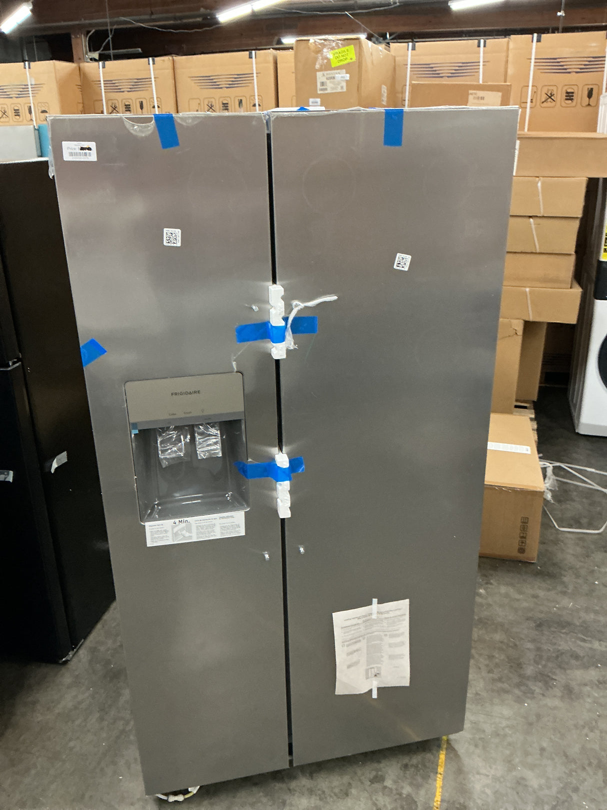 Frigidaire FRSS26L3AF Side-by-Side Refrigerator (Open Box / Scratch & Dent)