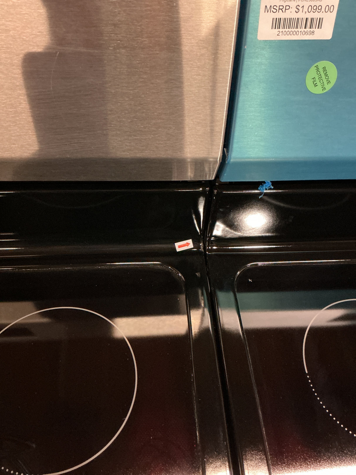 Frigidaire FCRE3083AS Electric Range (Open Box / Scratch & Dent)