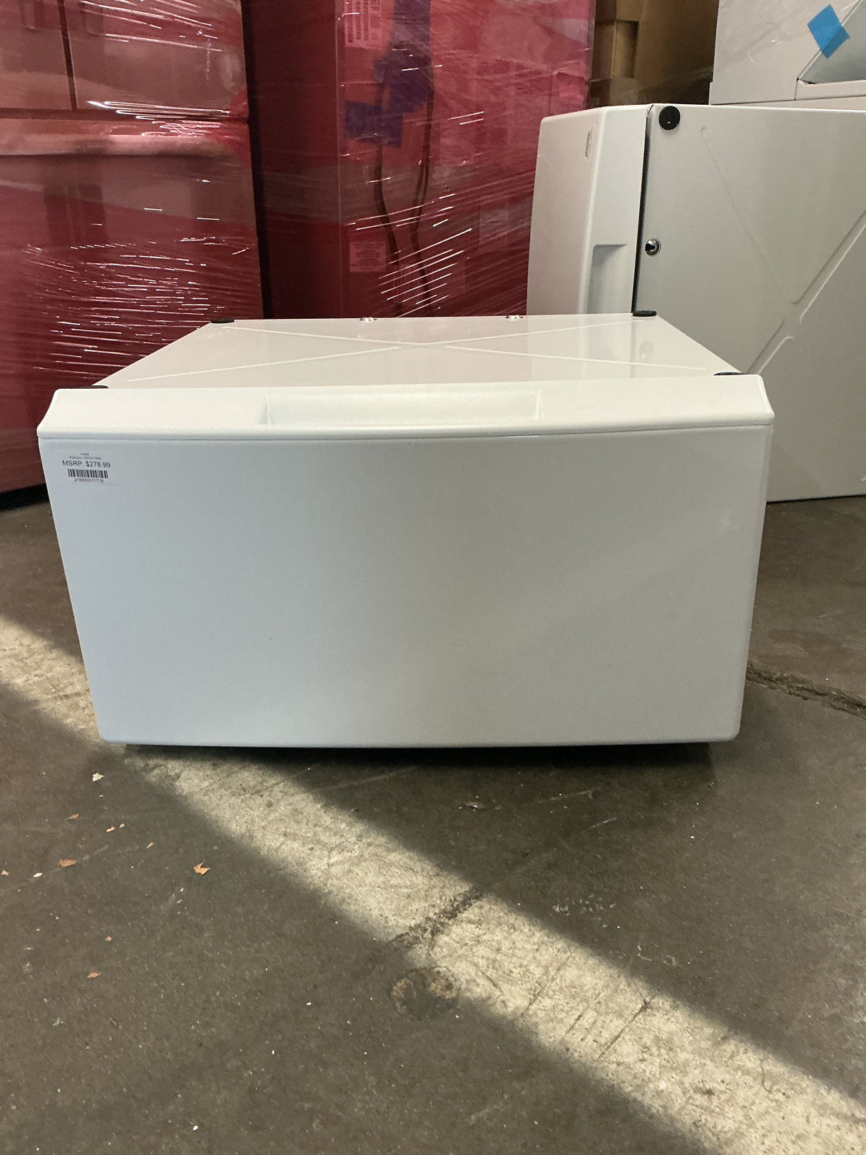 Whirlpool WFP2715HW Pedestal (Open Box / Scratch & Dent)