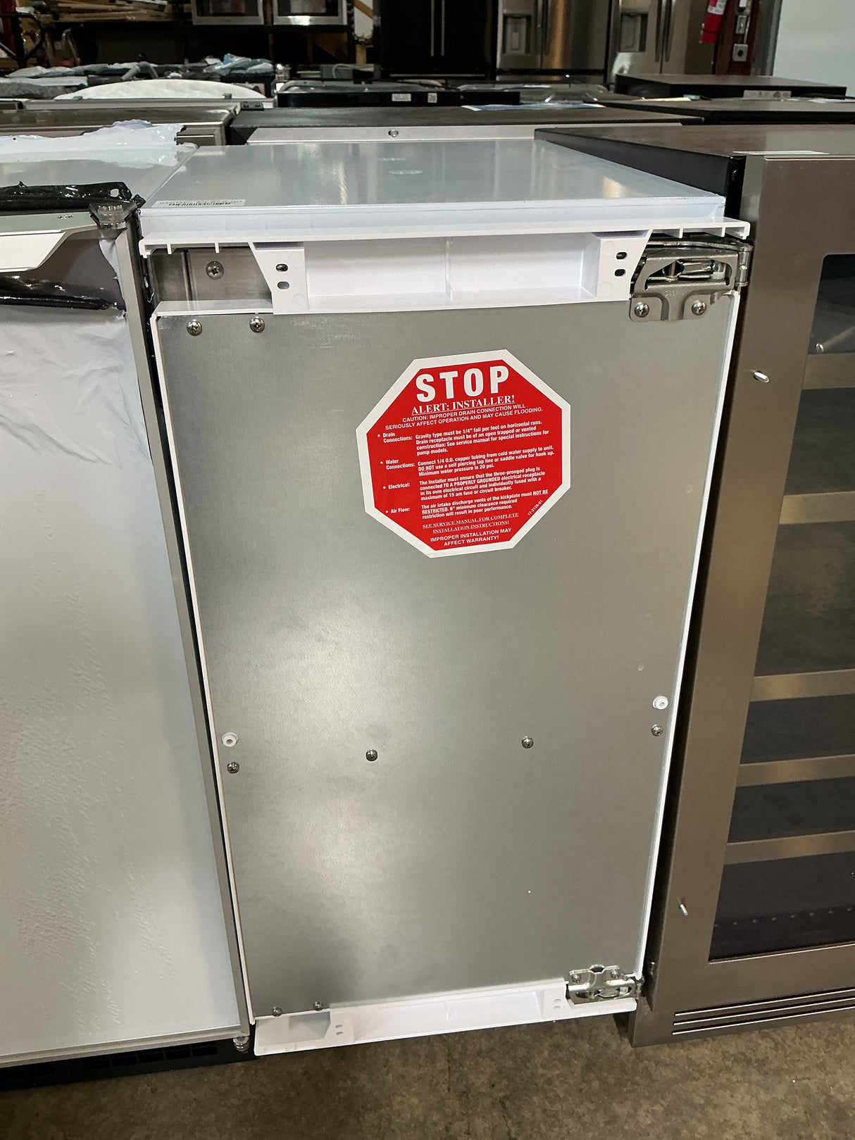Scotsman SCCP30MA-1SU Undercounter Ice Maker (Open-Box / Scratch & Dent)
