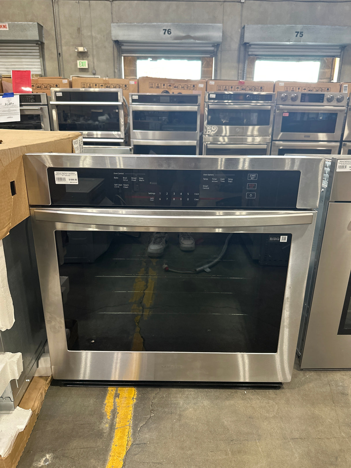 SAMSUNG NV51T5511SS 30" Built-In Single Wall Oven with WiFi - Stainless Steel, ideal for appliance liquidation.