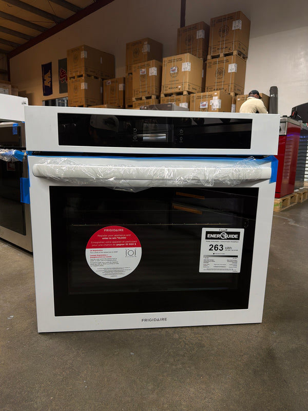 FRIGIDAIRE FCWS3027AW  30