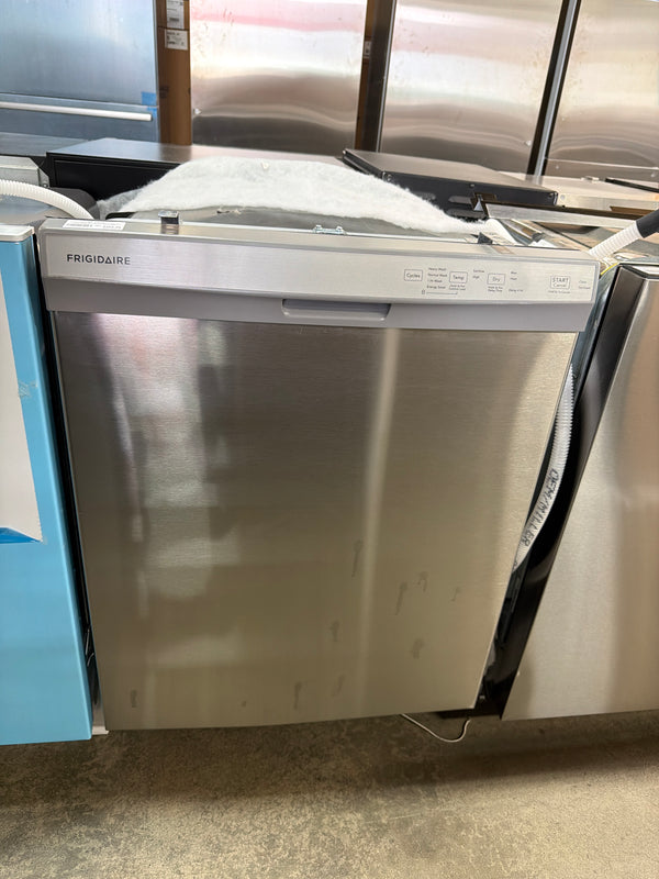 Frigidaire FDPC4314AS - 24-inch Built-In Dishwasher with 3 Spray Arms & MaxDry, Stainless Steel
