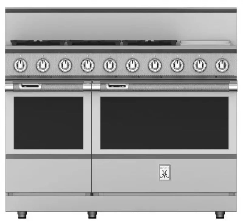 Hestan dual fuel range with griddle