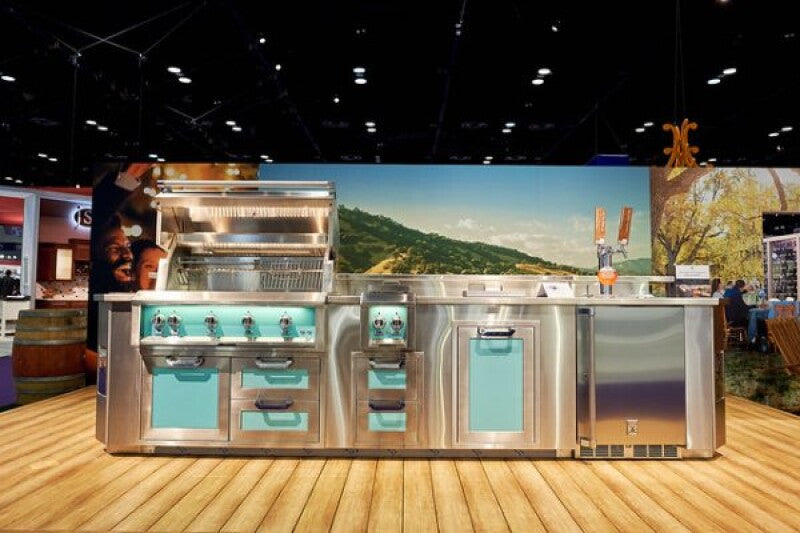 Hestan outdoor kitchen with stainless steel grill