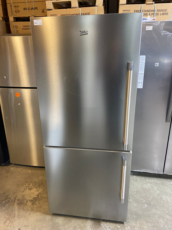 Beko BFBF3018SSIML 30 Inch Counter Depth Bottom Mount Refrigerator