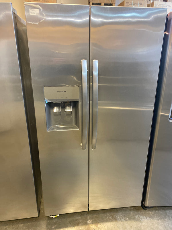 FRIGIDAIRE FRSS2623AS 25.6 Cu. Ft. 36