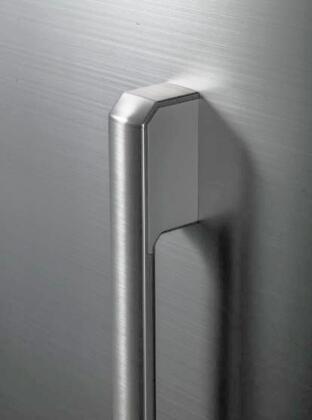 DACOR RAC00MHAASR Modernist Handle in Stainless Steel on a sleek refrigerator door.