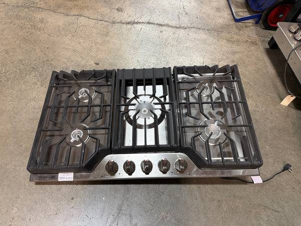 Frigidaire FCCG3627AS - 36-inch Gas Cooktop with 5 Sealed Burners, Stainless Steel