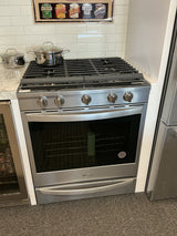 Whirlpool WEG750H0HZ Gas Range (Open Box / Scratch & Dent)