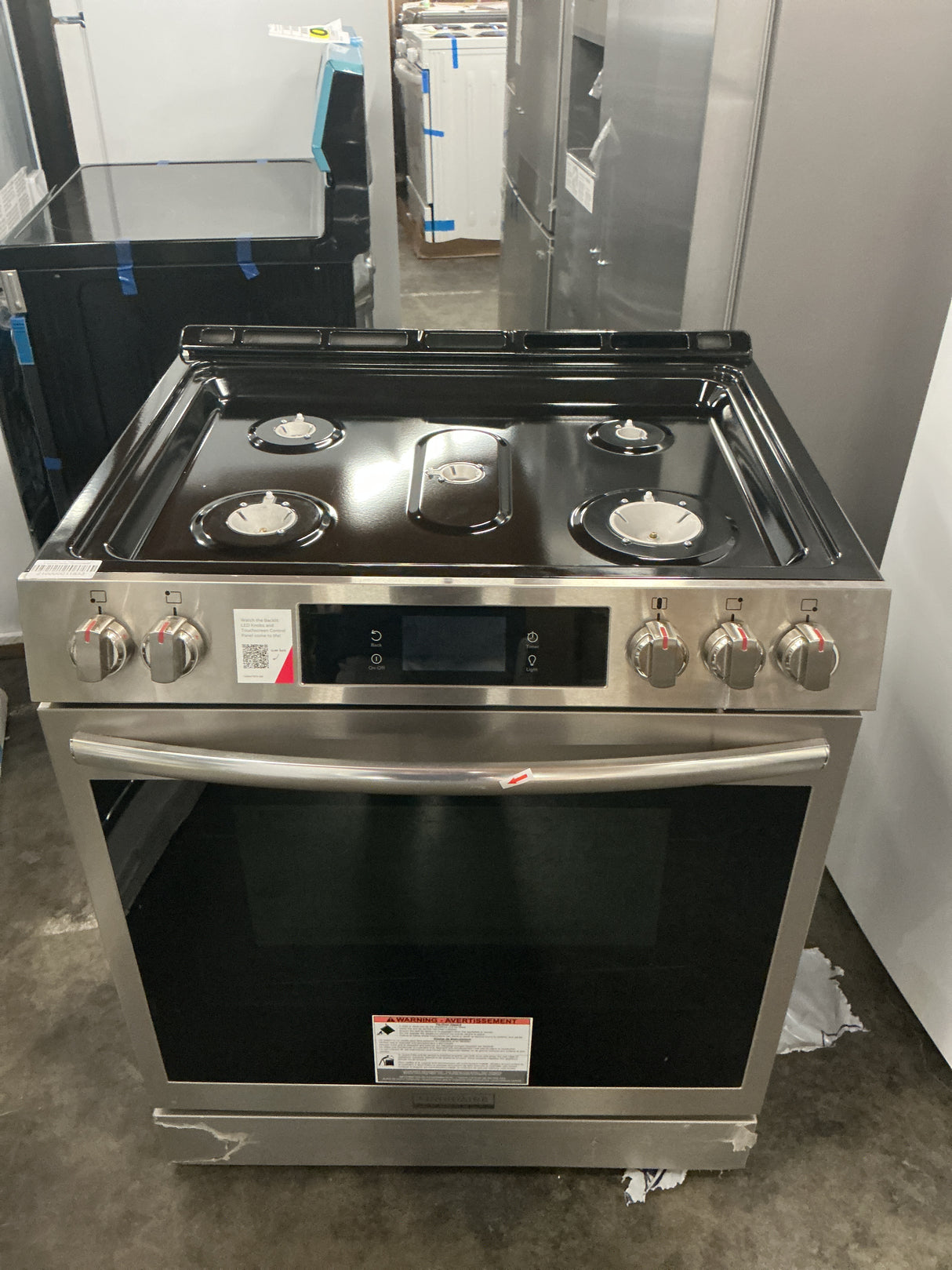 Frigidaire Gallery GCFG3060BF Gas Range (Open Box / Scratch & Dent)