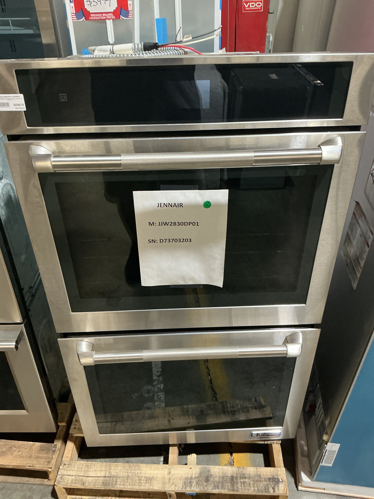 JennAir JJW2830DP Double Wall Oven (Open Box / Scratch & Dent)