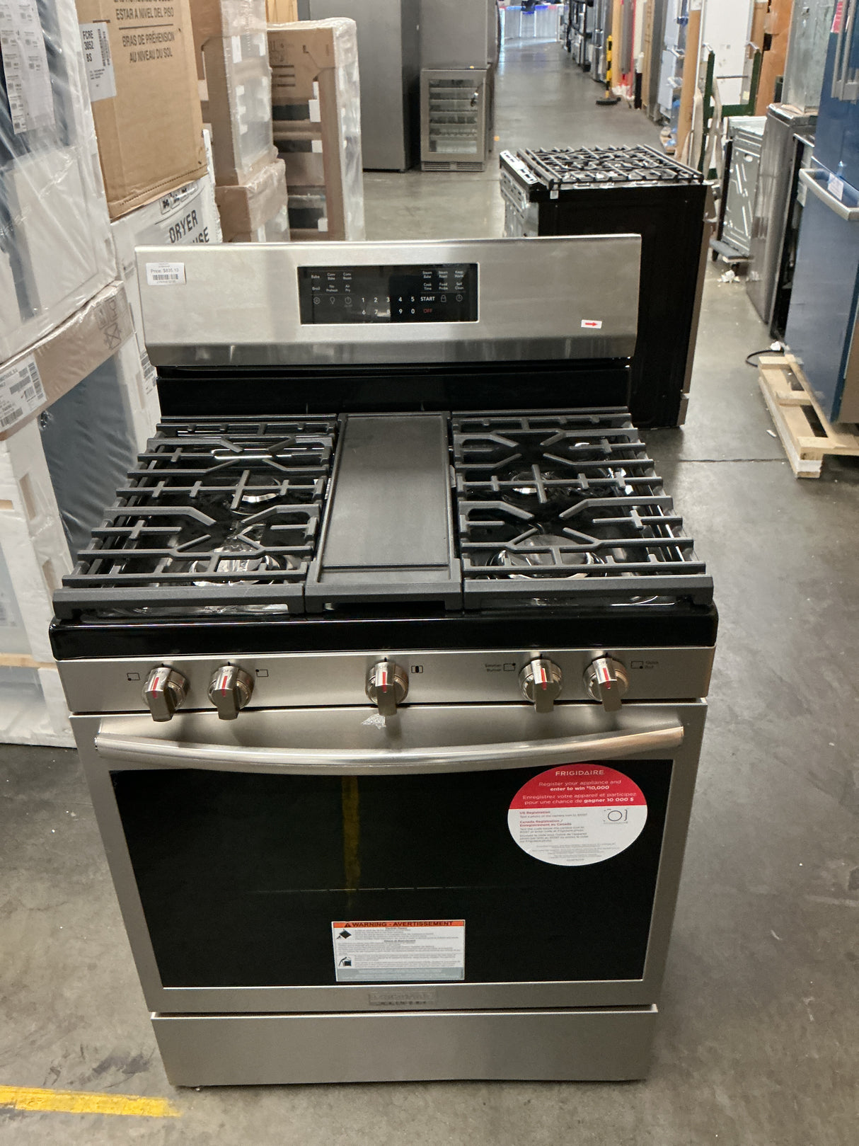 Frigidaire GCRG3060BF Gas Range (Open Box / Scratch & Dent)