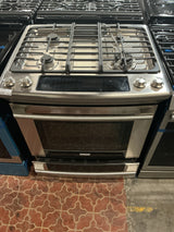 Electrolux EW30GS65GS Gas Range (Open Box / Scratch & Dent)