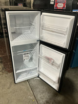 Frigidaire FFET1022UB Top Freezer Refrigerator (Open-Box / Scratch & Dent)