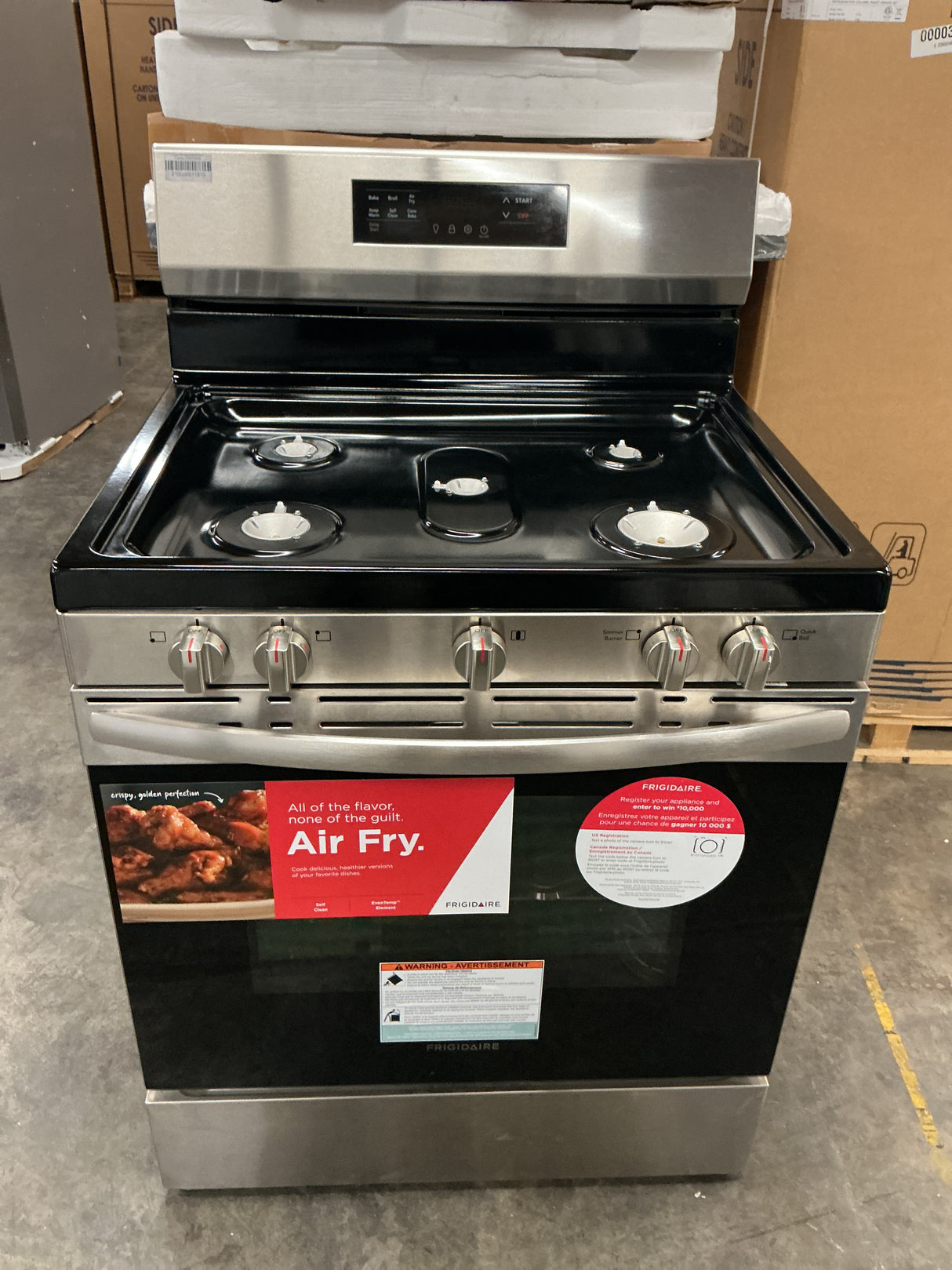 Frigidaire FCRG3083AS Gas Range (Open Box / Scratch & Dent)
