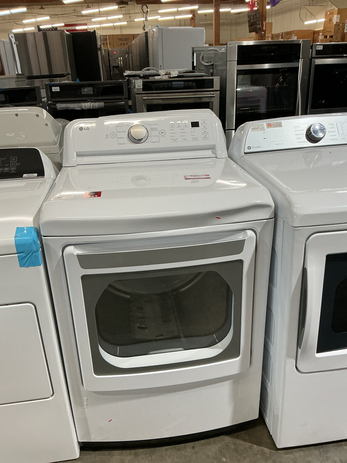 LG DLG7151W Gas Dryer (Open Box / Scratch & Dent)