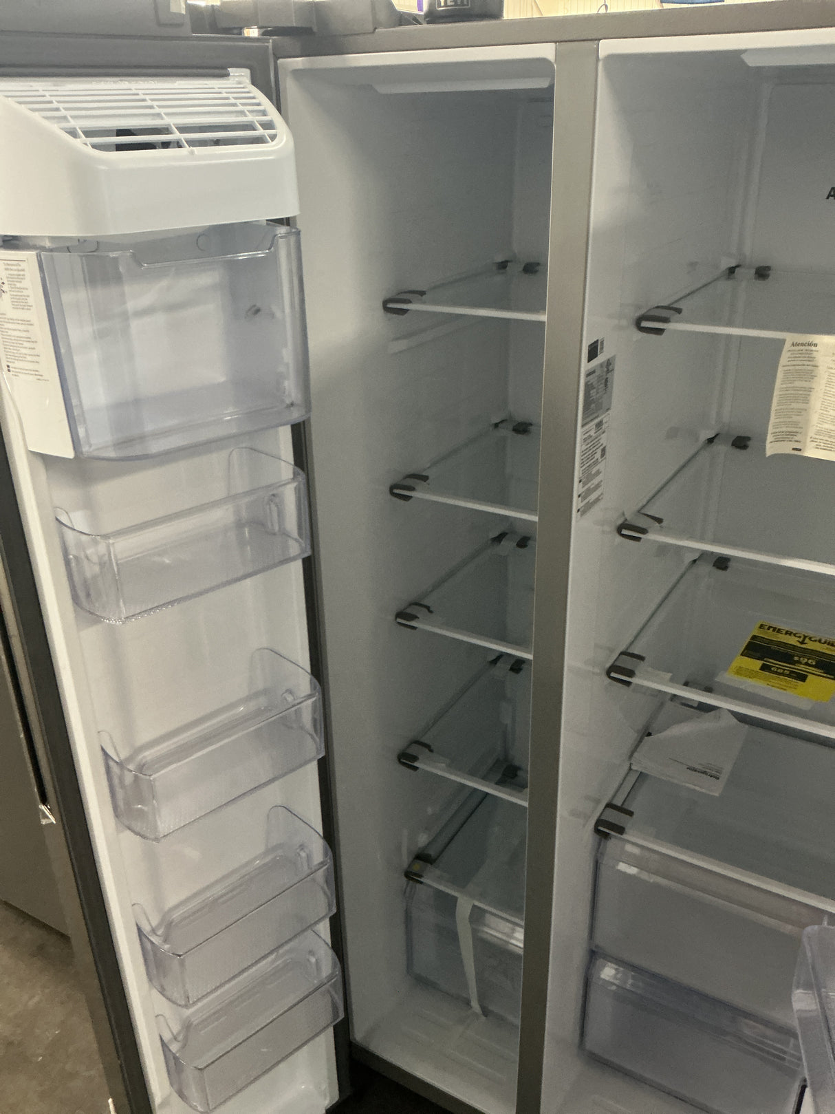 Samsung RS28A500ASR Side-by-Side Refrigerator (Open Box / Scratch & Dent)