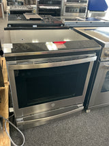 GE Profile PHS93XYPFS Induction Range (Open Box / Scratch & Dent)