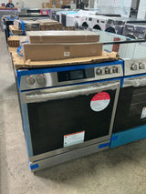 Frigidaire Gallery GCFG3060BF Gas Range (Open Box / Scratch & Dent)