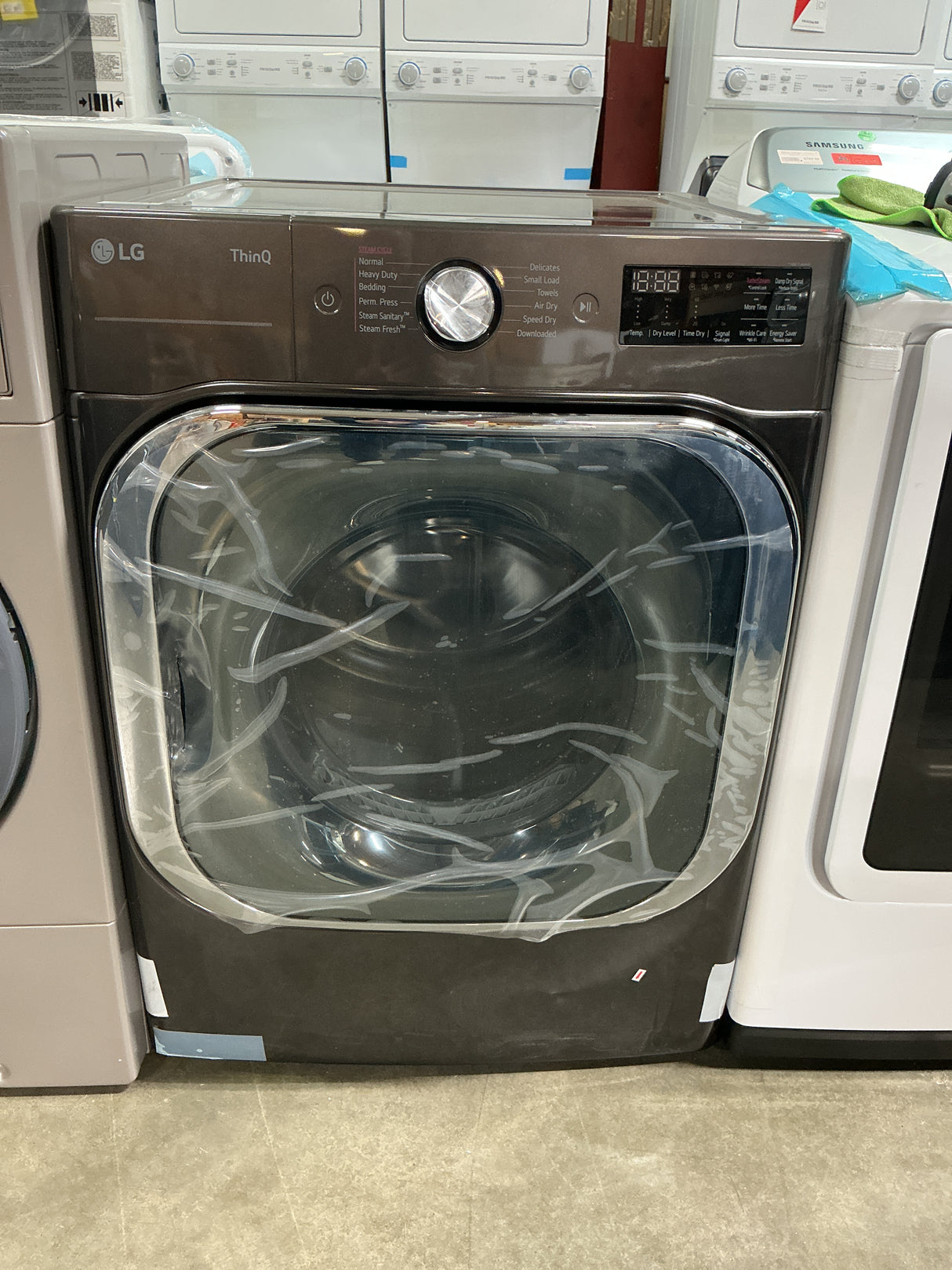LG DLEX8900B Electric Dryer (Open Box / Scratch & Dent)