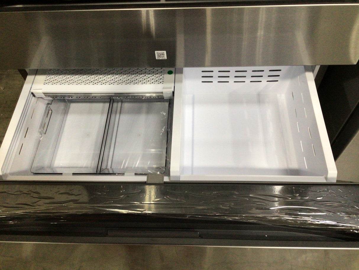 Samsung RF23BB8600QLAA French Door Refrigerator (Open-Box / Scratch & Dent)
