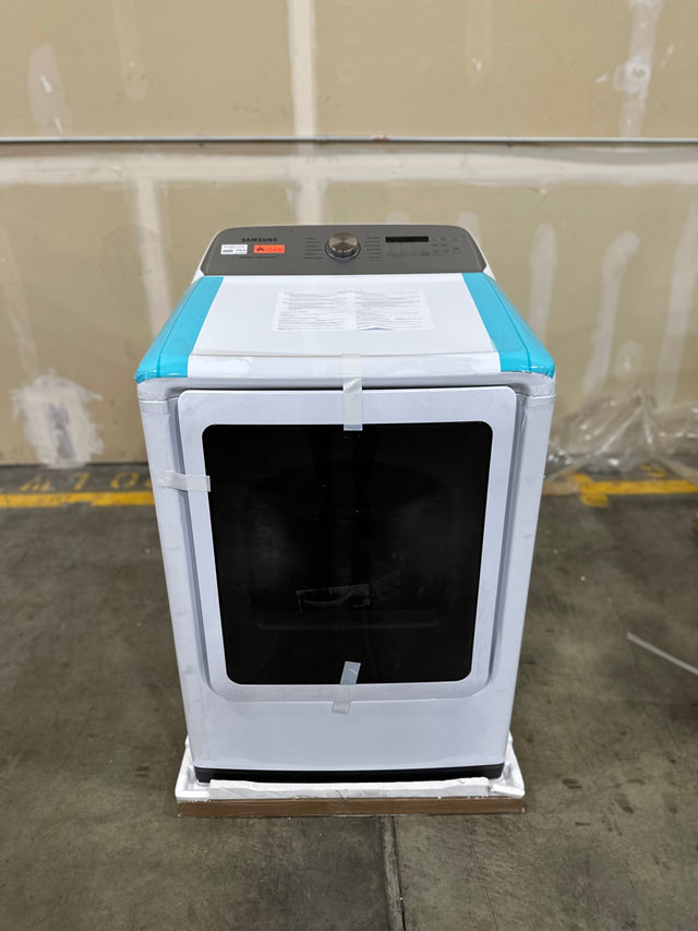 SAMSUNG DVG50R5400W/A3 7.4 cu. ft. Gas Dryer with Steam Sanitize+ in White for appliance liquidation.