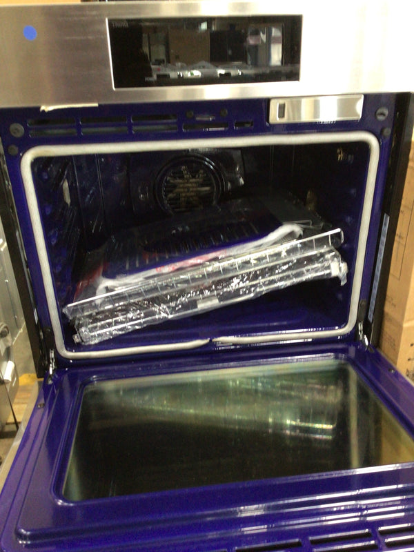 LG Built-In Electric Wall Oven Interior View